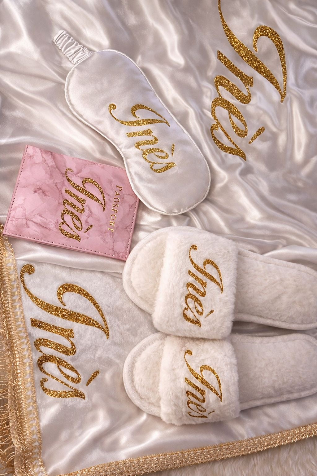 Coffret Cadeau Prestige – Tapis, Peignoir & Accessoires